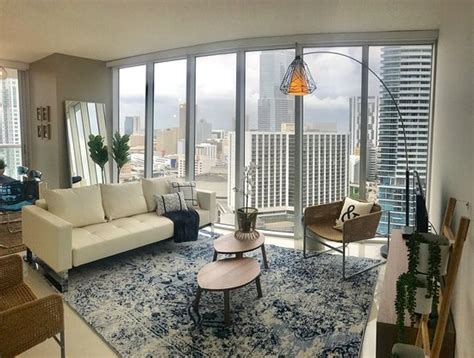 ICON BRICKELL RESIDENCES (Miami) - Apartment Reviews, Photos, Rate ...