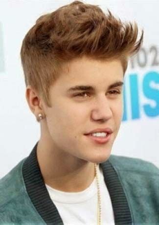 Justin Drew Bieber is a Canadian singer and songwriter. : justin bieber ...