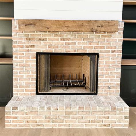 30 Timeless Wood Mantels for Brick Fireplace Designs