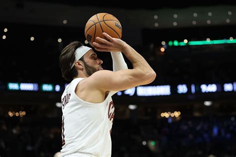 Max Strus Contract Breakdown