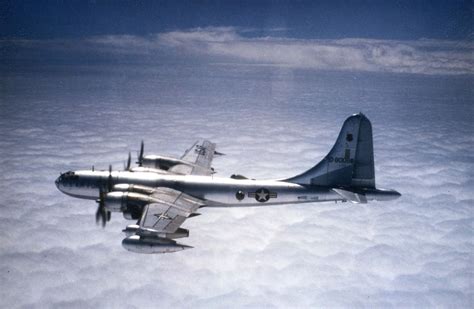 The Amazing B-50 Superfortress Bomber: The First Plane to Fly Around ...