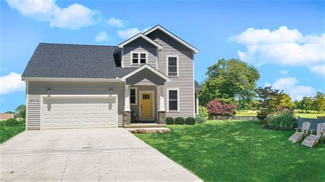 Two Story Starter Home | Wausau homes, Starter home, Floor plans