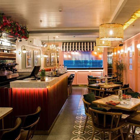 Eat At A Chaat Themed Restaurant & Bar In GK | LBB Delhi