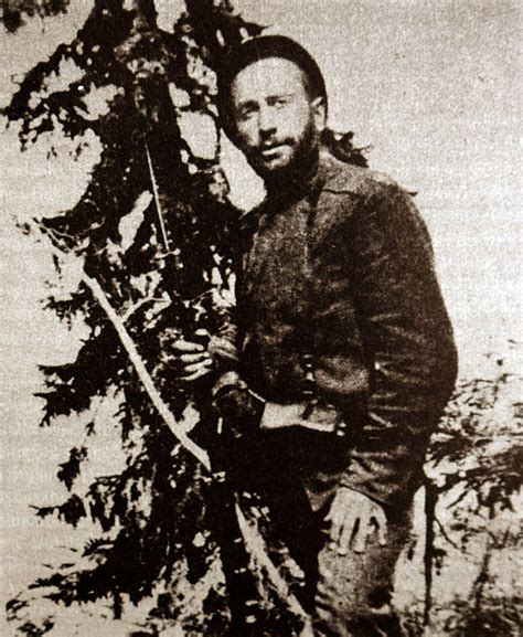 Here's The Way German Commandos Rescued An Imprisoned Benito Mussolini ...