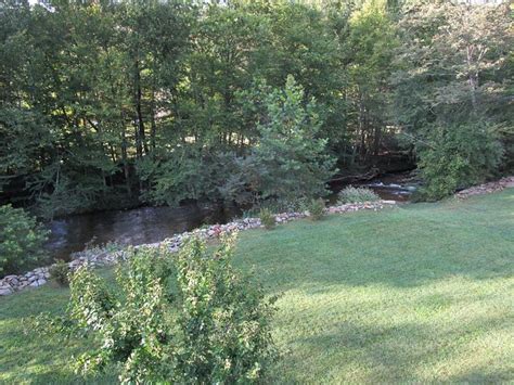 GRAYSON HIGHLANDS GENERAL STORE & INN (Mouth of Wilson) - Inn Reviews ...