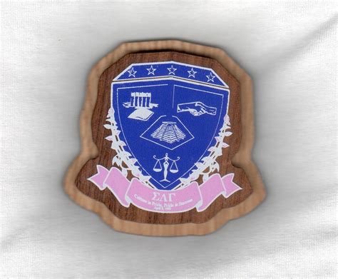 Sigma Lambda Gamma Shield
