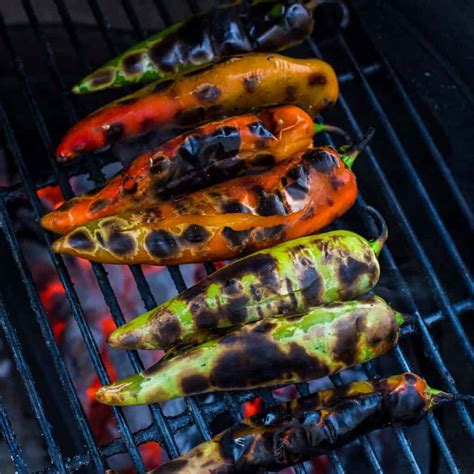 Grilling Green Chiles at Jeremy Fenner blog