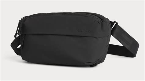 Moment Everything Sling 4L | Moment