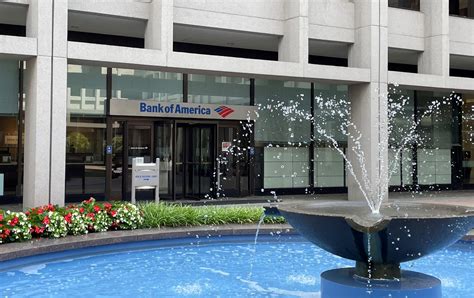 Bank of America closing downtown branch in office tower that bears its ...