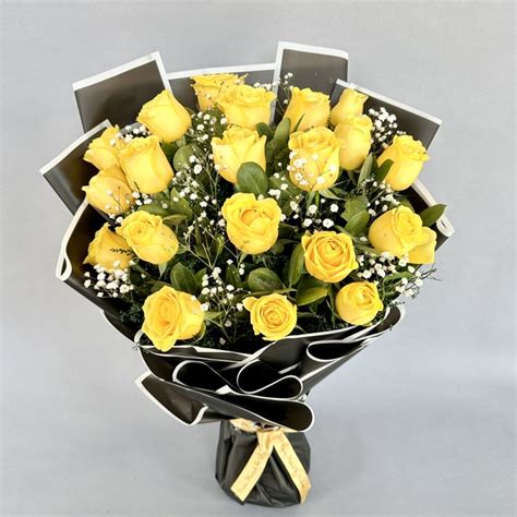20 Yellow Rose Bunch - DP Saini Florist & Baker's