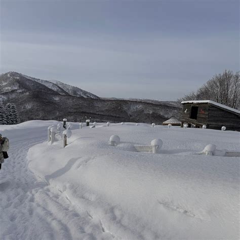 THE YURTS AT HOPI HILLS FARM, KIRORO (Akaigawa-mura) - Lodge Reviews ...