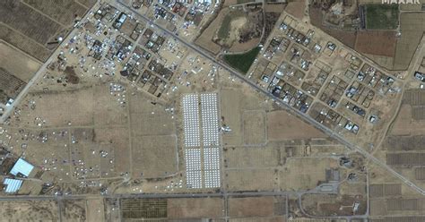 Before and after images show displacement in Gaza after hundreds of ...