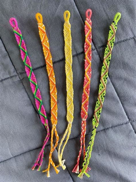 Beginner String Braclets Easy 的图像结果