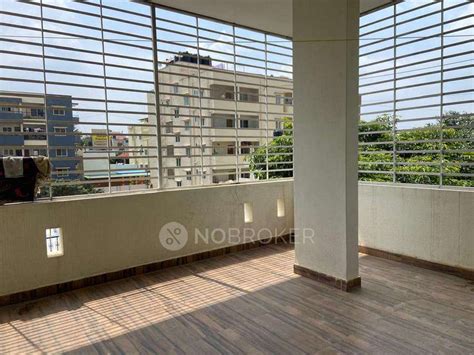 Akashavani layout Hebbal Rent - WITHOUT BROKERAGE Semi-furnished 3 BHK ...