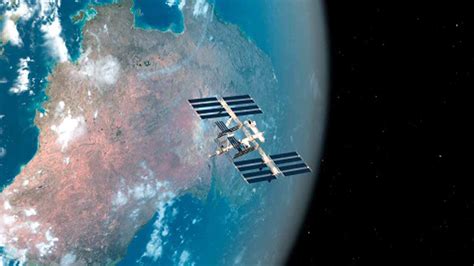 Space Station पर धुआं निकलने से खलबली, लगातार आ रहीं मुसीबतें ...