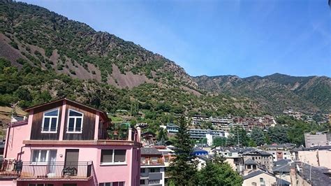 BARRI ANTIC HOSTEL & PUB (Andorra/Andorra la Vella) - Hostel Reviews ...