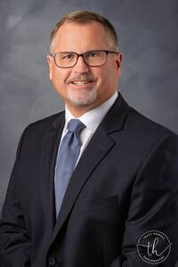 Business Headshots with Volzke Funeral Home - tracy howell photography ...