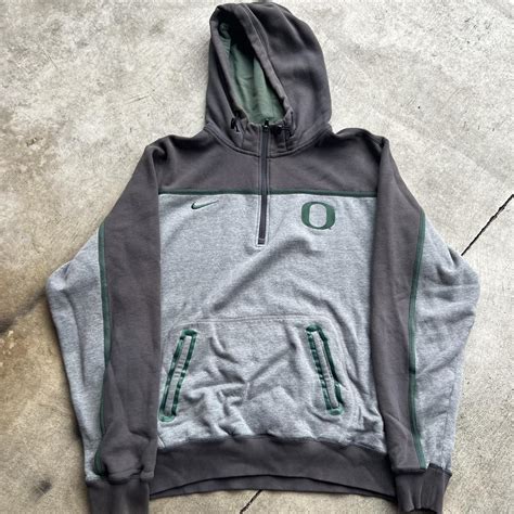 Y2K Nike Oregon Ducks Sweatshirt Size Xl, amazing... - Depop