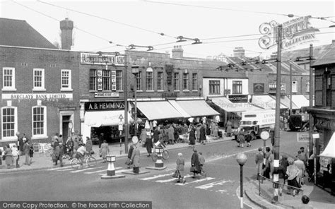 Local People in Welling 的图像结果