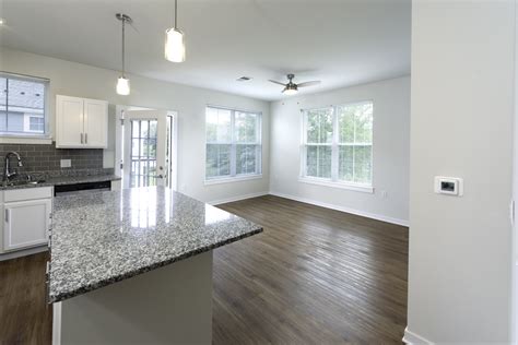 Summer Ridge Luxury Apartments in Lake Mills, WI