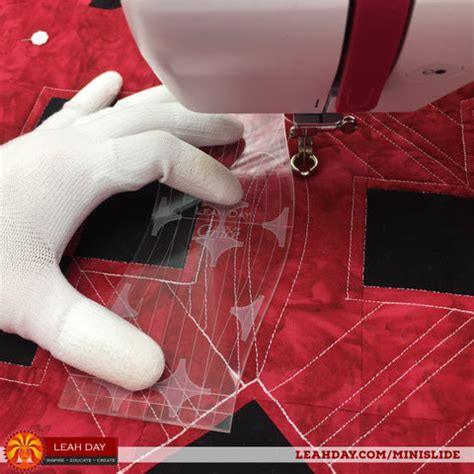 Tutorial On Using Quilt in Day Mini Ruler Set 的图像结果