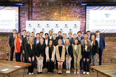 Careers | Thompson Thrift