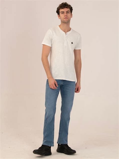 Premium Men’s Stretch Denim Jeans – Comfortable Fit – Chunmun
