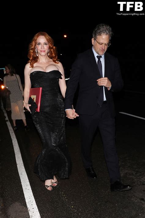 Christina Hendricks Displays Her Sexy Boobs As She Attends The Jennifer ...