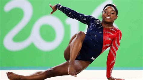 [100+] Simone Biles Wallpapers | Wallpapers.com