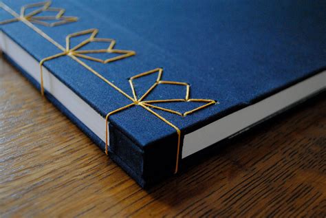 Make it floral – A modified Japanese stab binding – Cécilia Duminuco ...