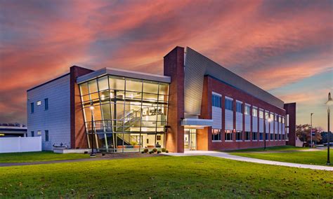 Utica University,Homestay for international students in New York,Ac
