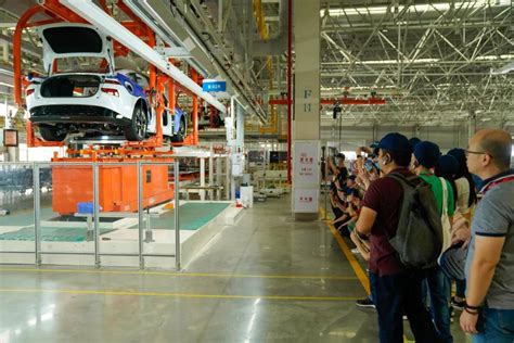 小鹏汽车配套零部件产业园奠基，打造世界级新能源智能汽车集群_团车网