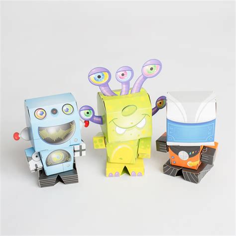 Alien Robot Toy 的图像结果