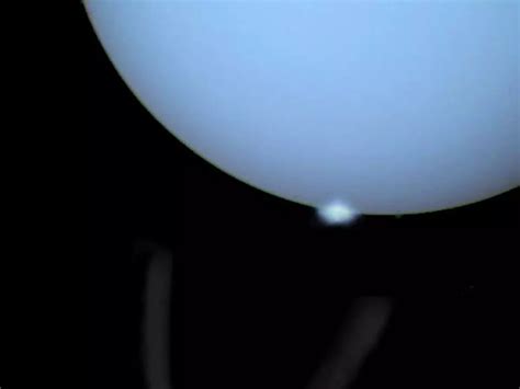 WATCH: Uranus Auroras Spotted