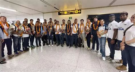India's CWG 2022 stars welcomed back home- The Etimes Photogallery Page 6