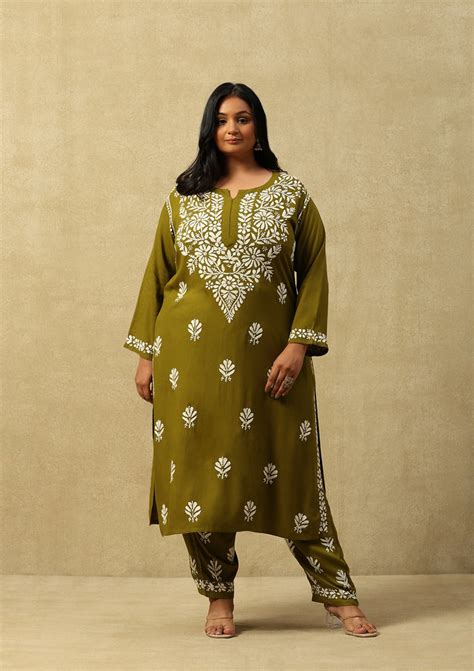 Plus Size Chikankari Kurtas & Lucknowi Kurta Sets for Women – House of ...