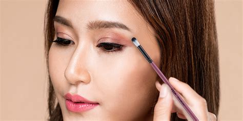 Trendy Eye Makeup Ideas To Ace Party Look