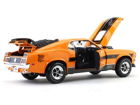 1970 Ford Mustang Mach 1 orange 1:18 Maisto diecast scale model car ...