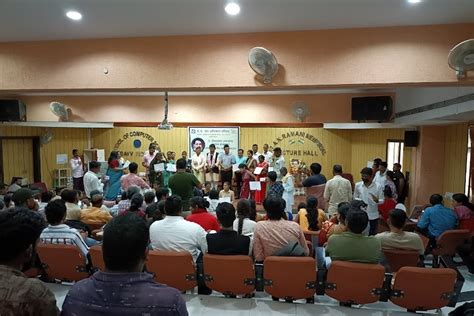 Devi Ahilya Vishwavidyalaya Indore Campus: Photos, Virtual Tour