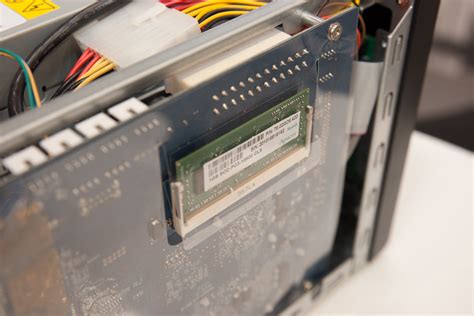 Cebit: Qnap toont TS-x59 Pro II met usb 3.0 en sata 6G - Tweakers