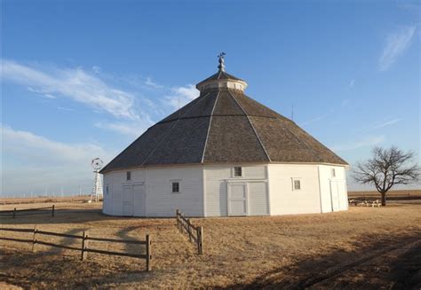 Barn Types 的图像结果