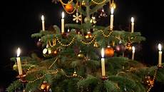 candele per albero di natale illuminazione dell albero di natale candele di cera candele per albero di natale illuminazione dell albero di natale candele di cera