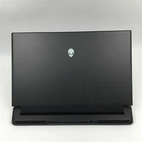 Alienware M15 R4 15.6 的图像结果