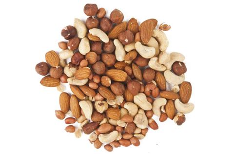 Nueces | Spanish to English Translation - SpanishDictionary.com