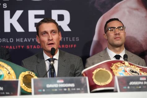 Joshua and Parker at the final press conference (photos + video ...