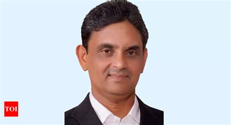 Top neuro-physician Dr NV Sundarachary to receive state-level Best ...