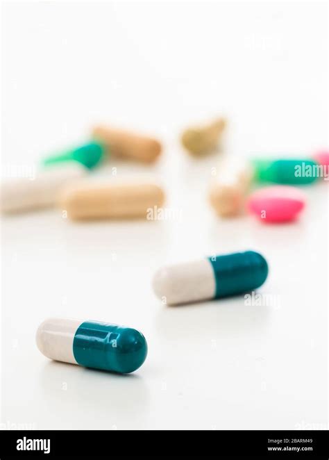 Tablets Pills 的图像结果