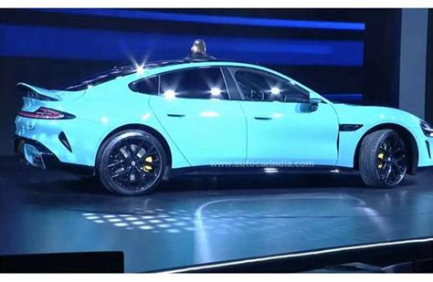 Xiaomi showcases SU7 electric sedan in India | Autocar Professional