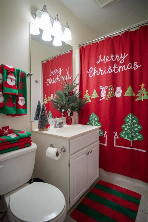 15 Festive Christmas Bathroom Decor Ideas You'll Love