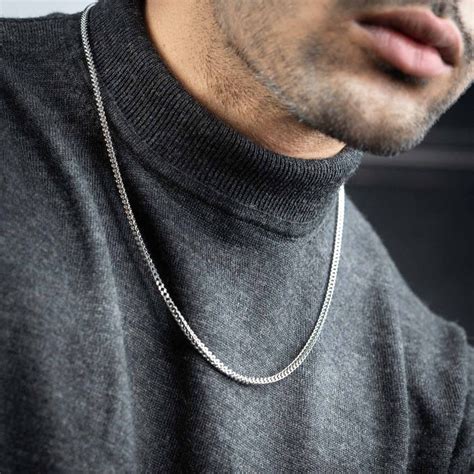 Buy Premium Quality Stylish Mini Cuban Chains for Men | Mesmerize